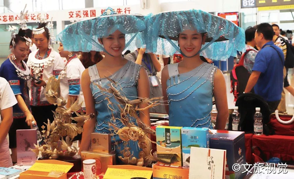 搭乘首發(fā)高鐵，海真珠珍珠粉抵達(dá)東方明珠
